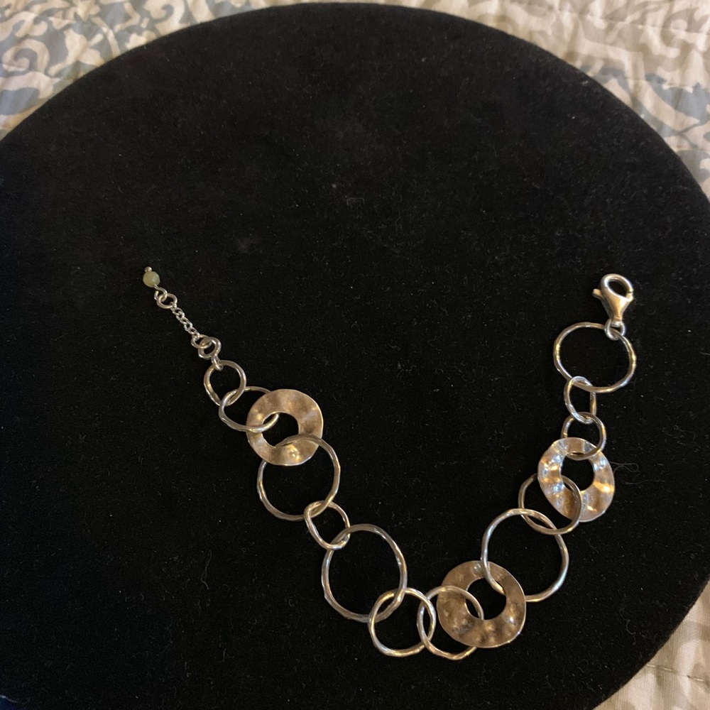 Sterling bracelet with jade bead
